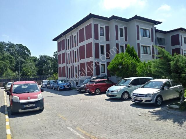 Kocaeli İzmit Yahyakaptan Kentsa Sitesi Satılık 3+1 Diare