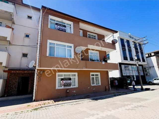 Kocaeli İzmit Sanayi Mahallesi'nde Satılık Komple Bina | 426 M²