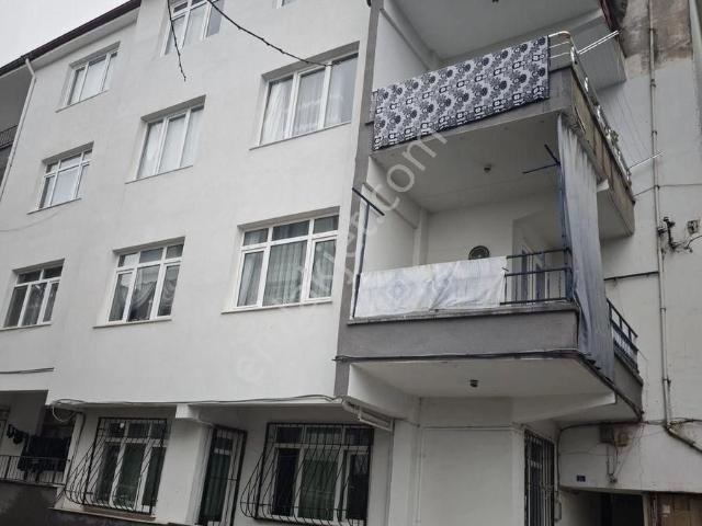 Kocaeli Karamürsel 4 Temmuz Mahallesi Satılık 3+1 Geniş Daire