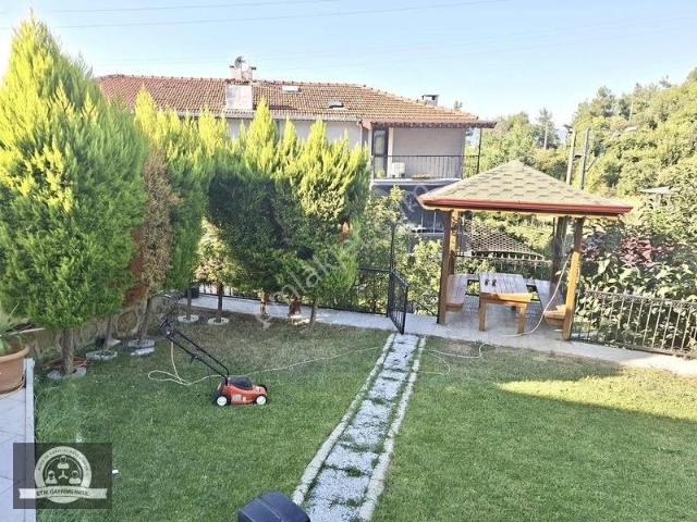 Kocaeli Karamürsel Ereğli'de Manzaralı Bahçeli 4+2 Villa