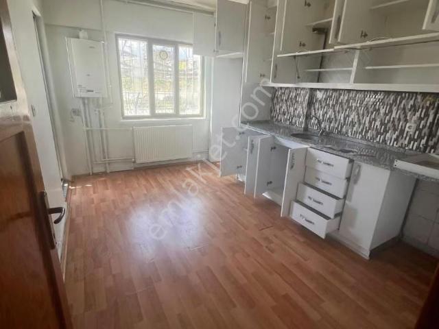 Kocakaya Emlaktan Fatihte Kiralik Daire