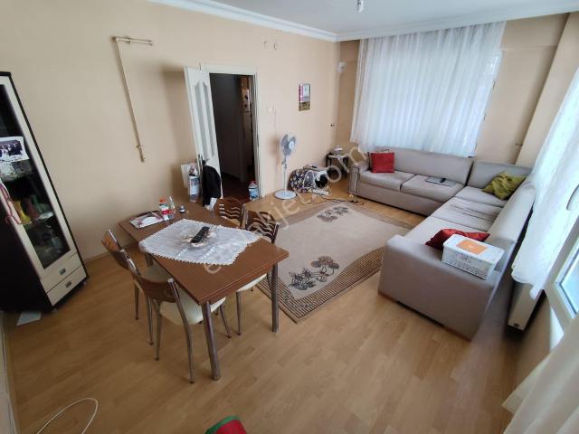 Kocamustafapaşa Sebzeci Sok 2+1 85 Mt Kat 2 Çıftcephe Satılık Daire