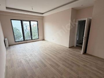 KOD 2196 EKŞİOĞLU MAH. CADDEYE YÜRÜME MESAFESİNDE 2+1 KİRALIK