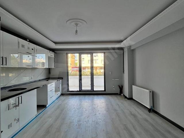 KOD 2203 EKŞİOĞLU MAHALLESİNDE BAHÇE KULLANIMLI 0 DAİRE