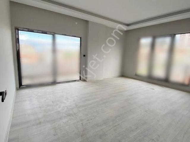 Kod 3178 Abdurrahmangazi Mah. Ebeveyn Banyolu Geniş 3+1 Daire