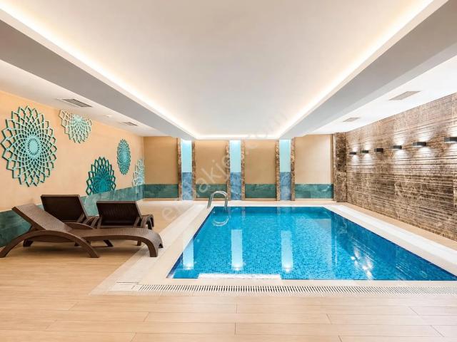 Kod 5448 Taksim Petek Residenceta Havuzlu 2+1 Ara Kat