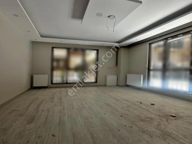 Kod 5425 Eyüpsultan Mah. Geniş Teraslı 1+1 Satılık Daire