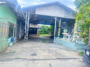 โกดัง 2 ชั้น พุทธสาคร เศรษฐกิจ กระทุ่มแบน เทศบาลสวนหลวง 1.8 กม.ให้เช่าบ้าน ลานจอดรถ 500 ตร.ม. 255 ตร.วา. 5 นอน 6 น้ำ