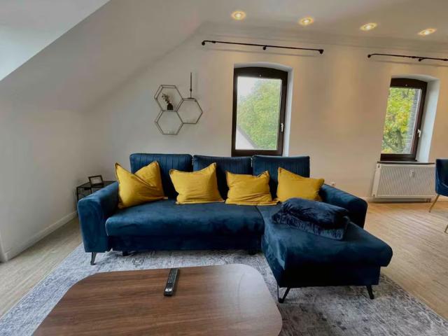 3,5 Zi. Maisonette, 95 m², 2 Bäder, möbliert & sofort frei – Bochum Wiemelhausen, provisionsfrei
