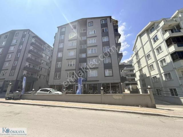 Kökkaya'dan Aile Apartmanında Ayrı Mutfaklı Eşyalı Kiralık 2+1
