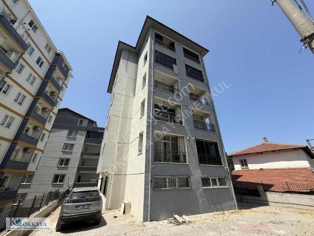 Kökkaya'dan Geniş Ferah Cam Balkonlu 2+1 Eşyalı Daire