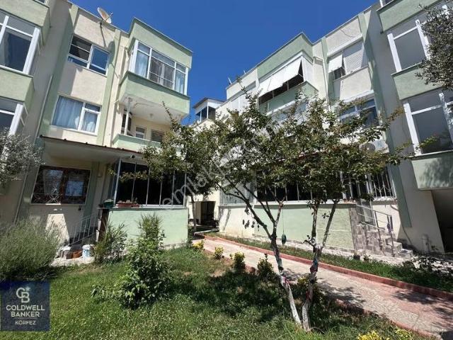 Köklü Site İçerisinde | Denize 300 Metre Satılık 2+1 Daire