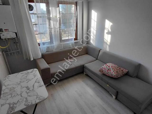 Kolçan Emlak'tan Kiralık Saray Mahallesi Saray Sineması Yanında
