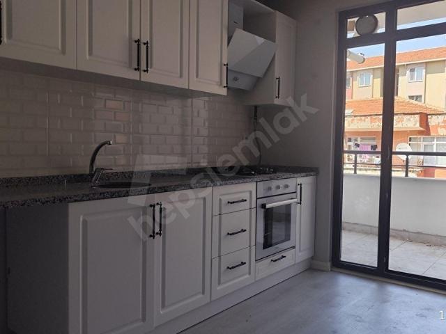 KOLAYTAPU Lüleburgaz Çarşı Merkez Arakat 2+1 Sıfır Satılık Daire