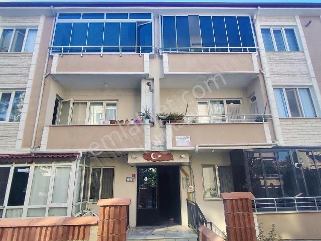 Kolaytapu Lüleburgaz İstiklal Mh. Beyaz Sitesi 2+1 Hastane Yanı