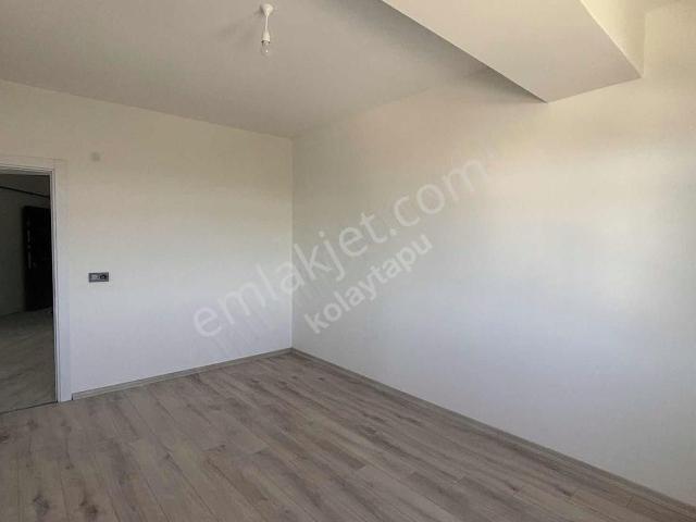 Kolaytapu Turgutbey Caddesi'nde 2+1 Satılık Sıfır Daire