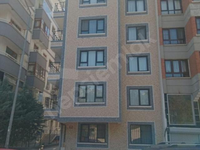 KOLEJ ÇALDIRAN SOKAK'DA 2+1,SIFIR BİNA,EŞYALI,KOMBİLİ
