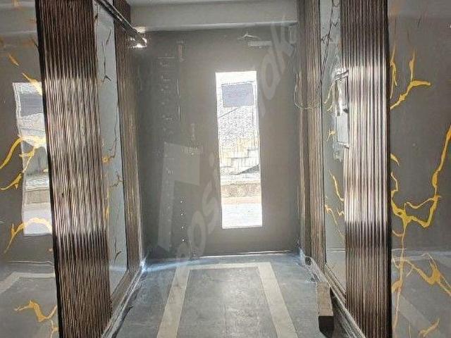 KOLEJ KIZILAY YÜRÜME MESAFESİNDE TERS DUBLEKS KAPALİ MUTFAK SATILIK DAİRE
