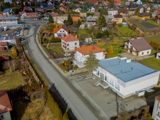 Kolejowa 9 647,28 m², Czudec
