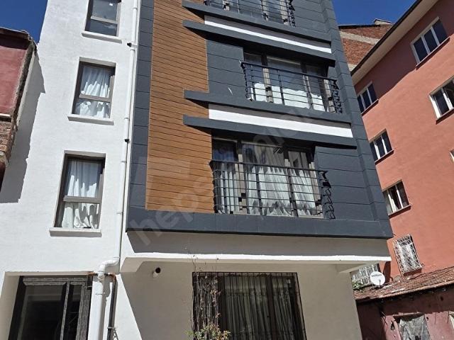 KOLEJDE METROYA YÜRÜME MESAFESİ YENİ 1+1 Y GİRİŞ SATILIK DAİRE