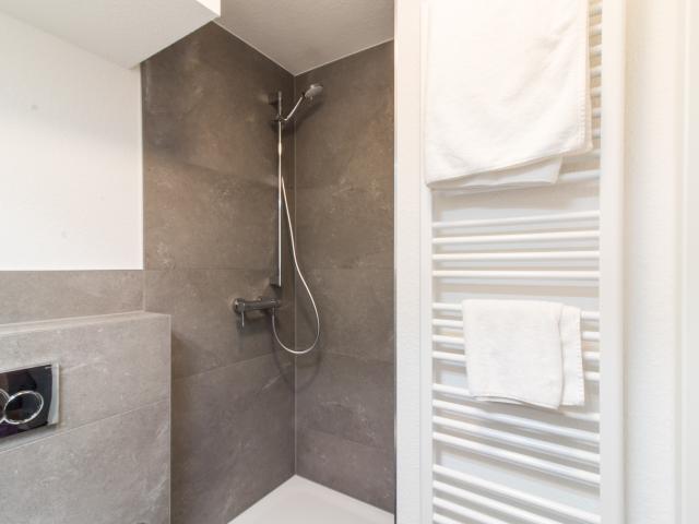 Köln Innenstadt – Pantaleonswall – traumhafte Wohnung mit hellen Räumen – hochwertig möbliert!