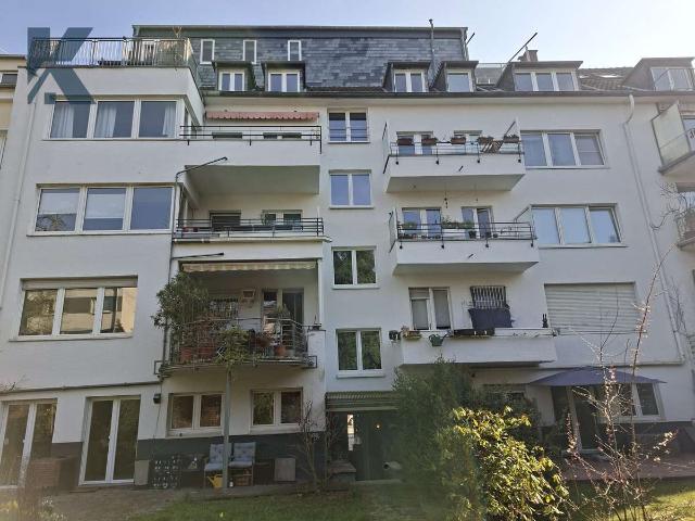 Köln Lindenthal Balkonwohnung: ruhige Citylage direkt an Melaten mit bester Infrastruktur