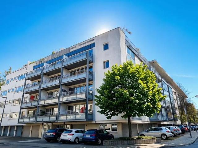 Köln Lindenthal! Moderne 2 Zimmerwohnung mit Balkon!