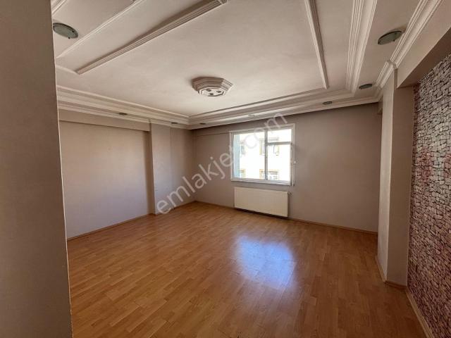 Köprü Emlak Dan 75.yıl Mahallesi'nde 3+1 Kiralık Daire