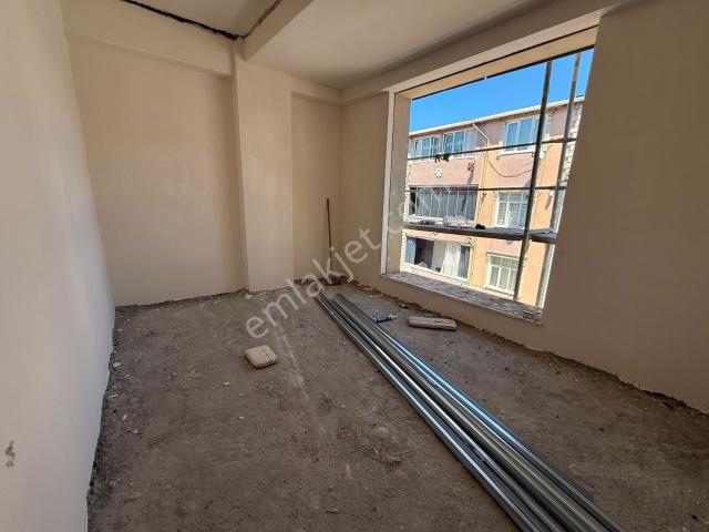 Köprü Emlaktan Cebeci Acil Satılık Caddeye Yakın 2+1 Sıfır Daire