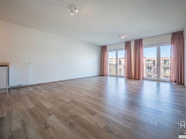 KORTRIJK Instapklaar en energiezuinig appartement op toplocatie!