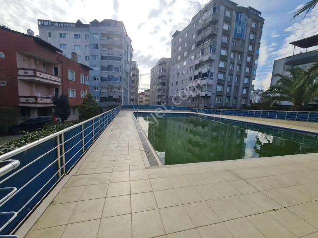 Koru Evleri 7 Sitesinde Satılık Geniş Daire