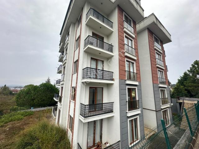 Korucuk Esila Garden Sitesinde Kiralık 3+1 Ara Kat Daire