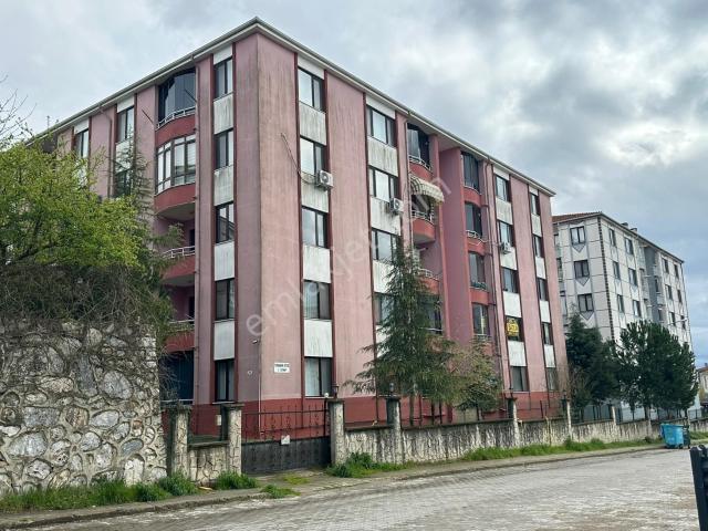 Korucuk Essen Karşısı Tunahan'da Satılık 3+1 Ara Kat Daire