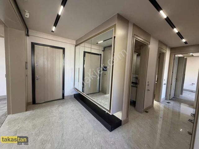 Korupark Civarı Ultra Lüx 2+1 Oturuma Hazır