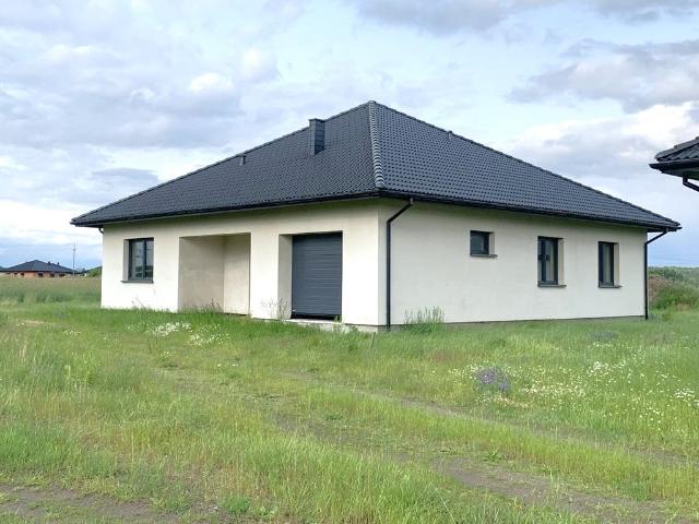 Nowoczesny dom 115 m² z garażem, 3 pokoje, duża działka