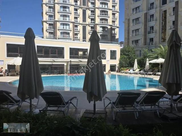 Kordonboyu Sahilde Eagle Sitesinde Kiralik 3+1triplex Daire