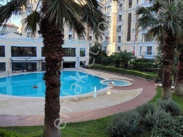 Kordonboyu Sahilde Eagle Park Sıtesınde Kiralik Esyali 1+1daıre