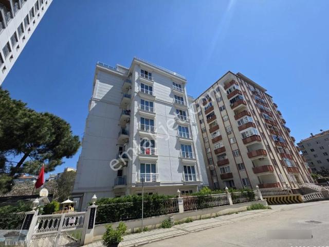 Kordonboyu Sahilde Sahıl Park Sitesinde Kiralik 2+1daire