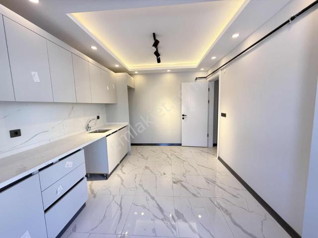 Körfez Hacıosman Mah Satılık Bahçe Dublex 3+1 Odalı 147m2
