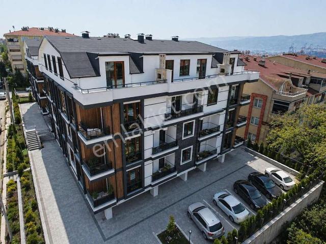 Körfez Hacıosman Mah Satılık Sıfır Lüx Daire 3+1 Asansörlü