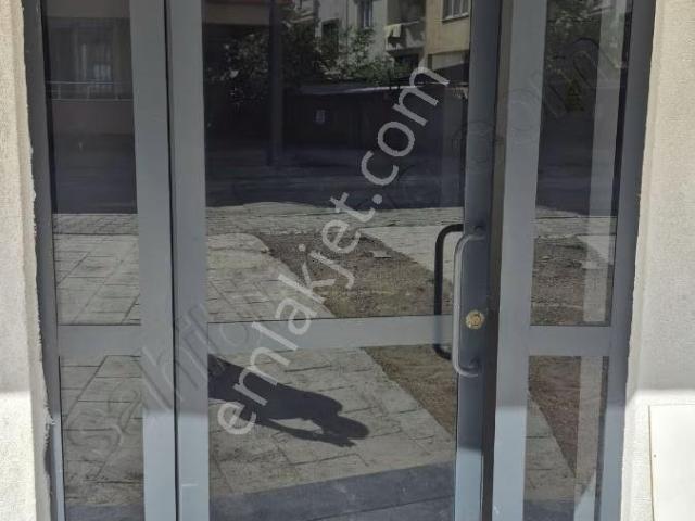 Körfez Tuğrul Caddesinde Net 140 M2 Dubleks Daire Satılıktır