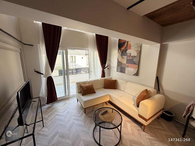 KÖRFEZDE TRANVYA 250 MT KİRALIK EŞYALI LOFT DAİRE