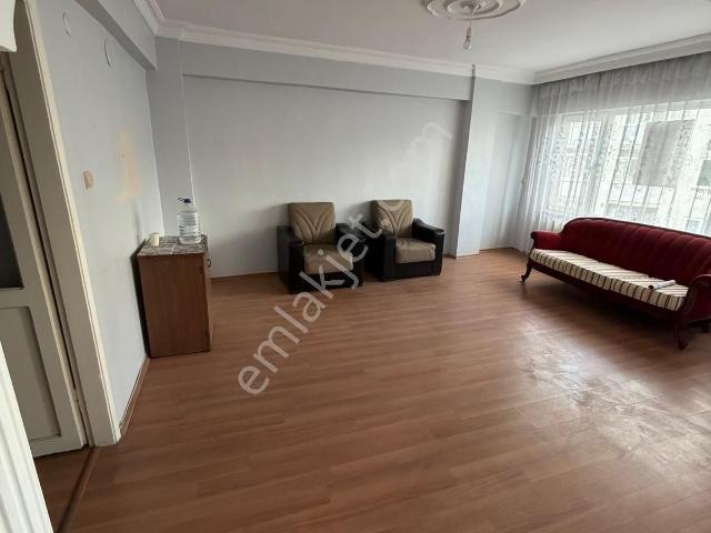 Korkmaz Gayrimenkulden Çorlu Merkezde Masrafsız Kiralık Daire