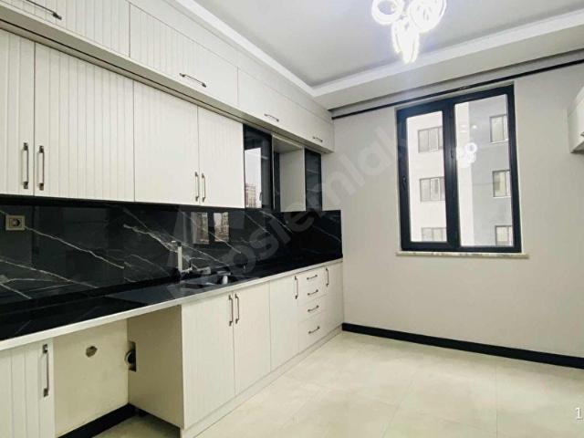 KORKMAZLAR GYO'DAN AKKENTTE 3,5+1 SIFIR DAİRE FIRSATI