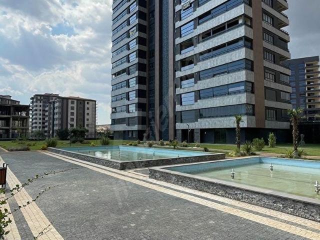KORKMAZLAR GYO'DAN ÇAMLICA VERA'DA ULTRA LÜKS 5+1 DAİRE