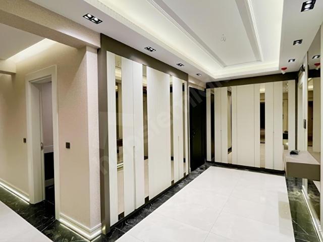 KORKMAZLAR GYO'DAN METRO MARKET CİVARI YENİ NESİL 4,5+1 DAİRE