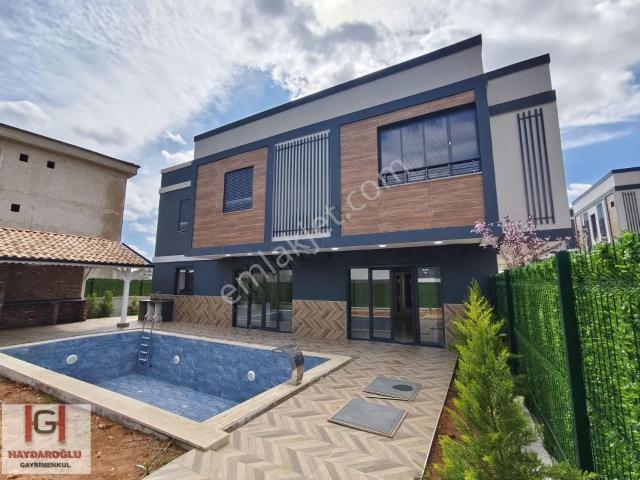 Körkün Mimar Sinan'da Özel Yüzme Havuzlu,sitede 4,5+1 Lüks Villa