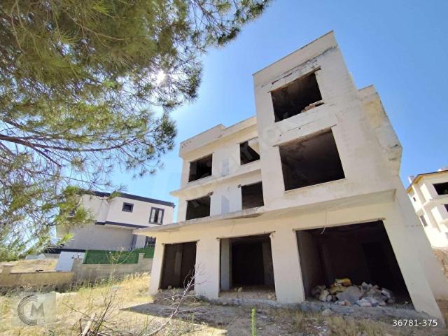 KORKUNDE SATILIK NATAMAM 3 KATLI 6+1 1100 M ARSA İÇERSİNDE