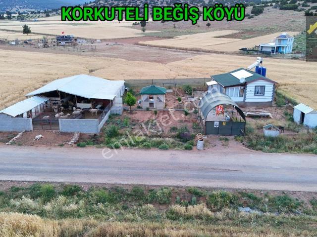 Korkuteli Beğiş Köyü Satılık Müstakil Ev 75m2 2+1