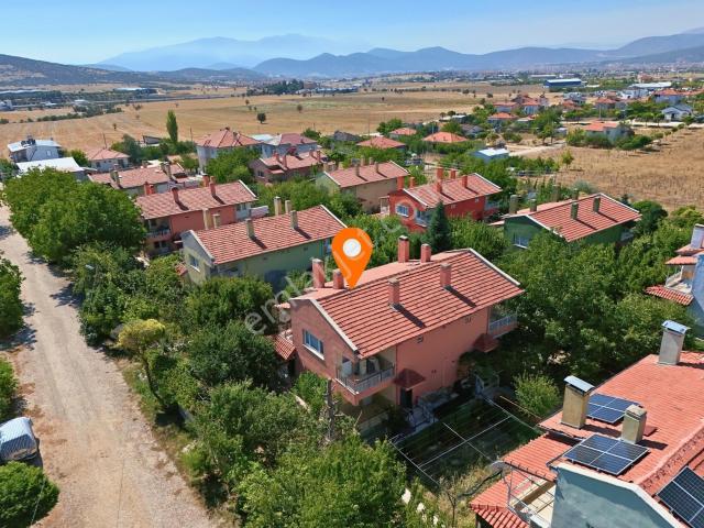 Korkuteli İstem Sitesi'nde Satılık Müstakil 2+1 Bahçeli Ev